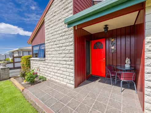 15A Holyrood Terrace, Waipukurau