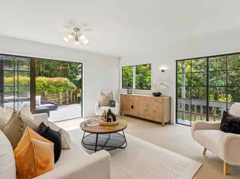 28 Longfellow Parade, Glen Eden