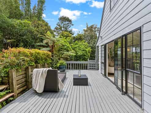 28 Longfellow Parade, Glen Eden