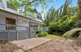 28 Longfellow Parade, Glen Eden