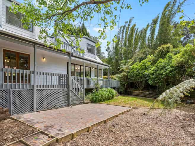 28 Longfellow Parade, Glen Eden