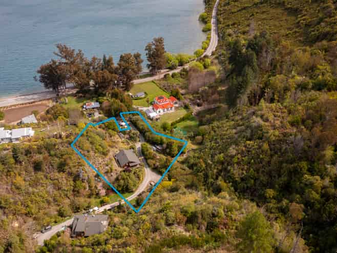 792B Glenorchy-Queenstown Road, Closeburn