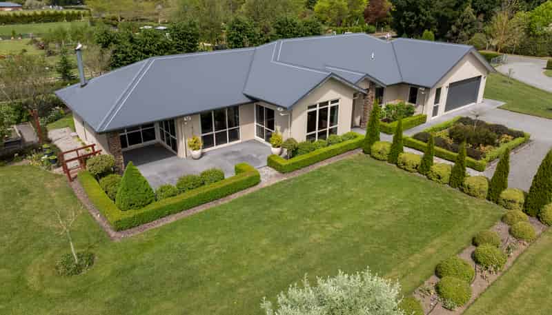 6 Redfern Lane, Swannanoa