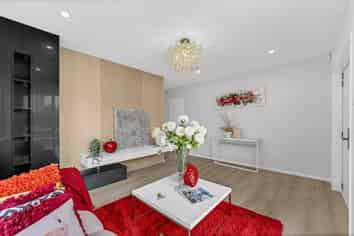 32 Castlebane Drive, Flat Bush