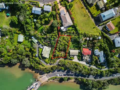 395D Aucks Road, Russell