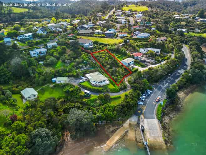 395D Aucks Road, Russell