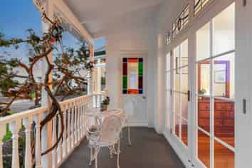 50 Takutai Avenue, Half Moon Bay