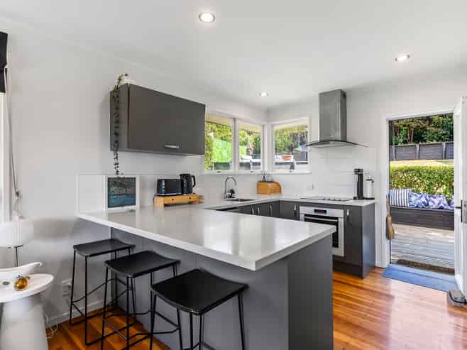 16A Hubert Henderson Place, Remuera