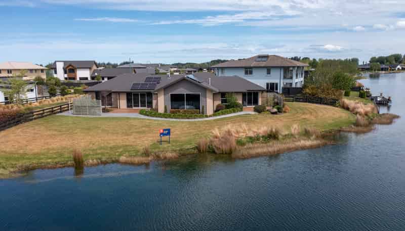 61 Ludlow Drive, Huntingdon