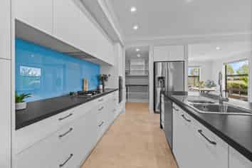 61 Ludlow Drive, Huntingdon