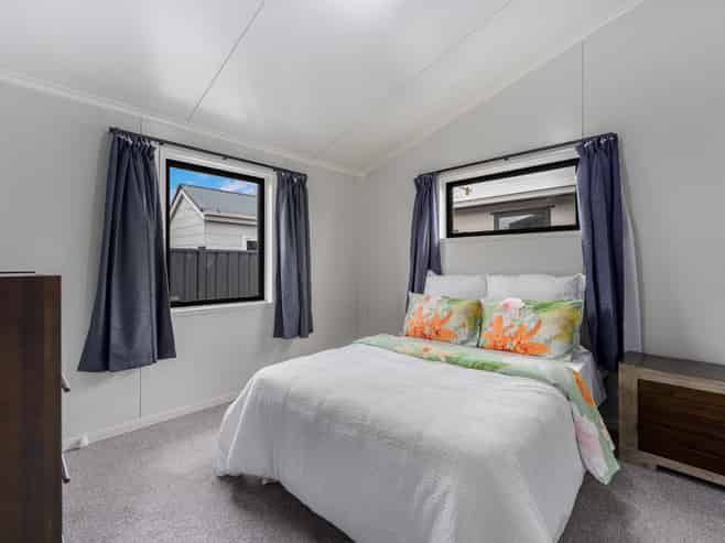 2 Matipo Street, Tokomaru