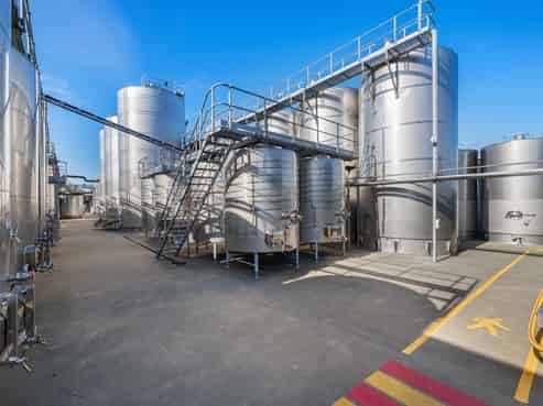 Landmark Winery - fully operational facility