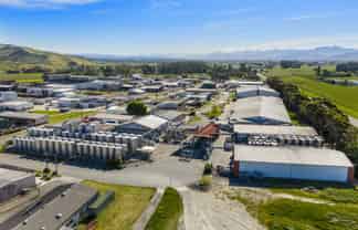 Landmark Winery - fully operational facility