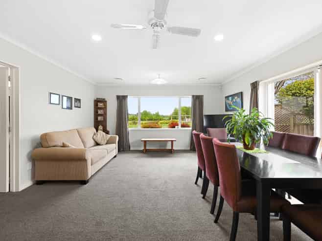56 Ayrshire Drive, Grandview Heights