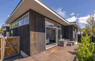 2/87 Warrington Street, Saint Albans