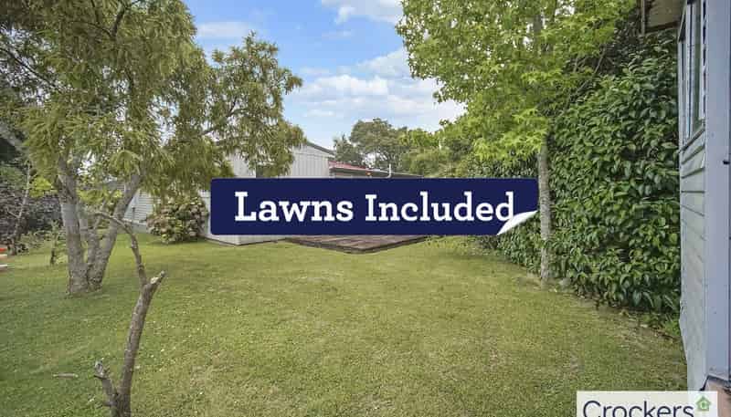 11 Ward Crescent, Te Atatu Peninsula