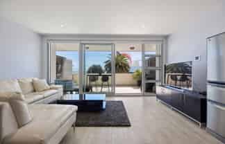 13/269 Wakefield Quay, Stepneyville