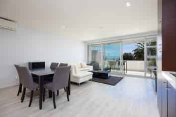 13/269 Wakefield Quay, Stepneyville