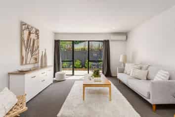 1/35 Walpole Street, Waltham