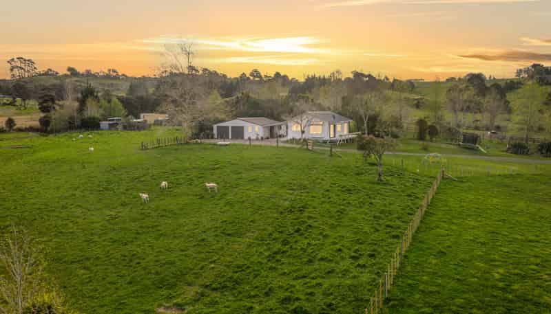 56 Aubrey Road, Silverdale