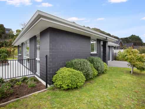 39 Tradewinds Drive, Whitby