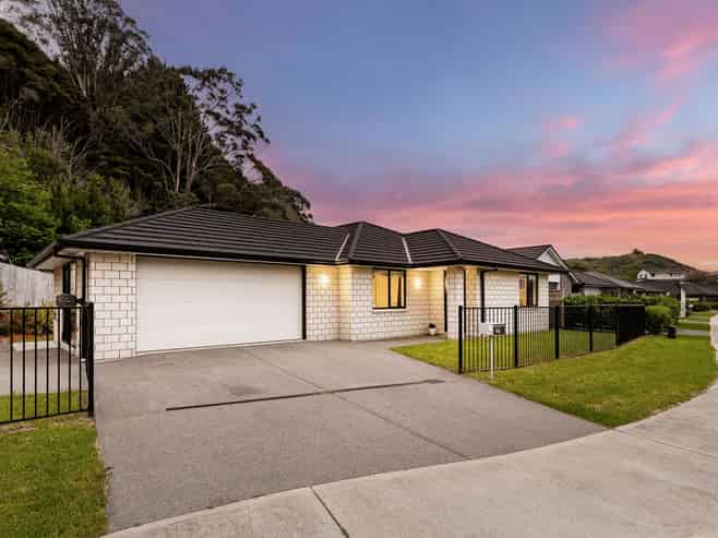 46 Martingale Drive, Whitby
