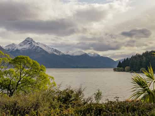 1 Suburb Street, Queenstown Central