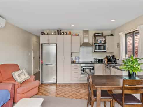 3/159 Highsted Road, Bishopdale