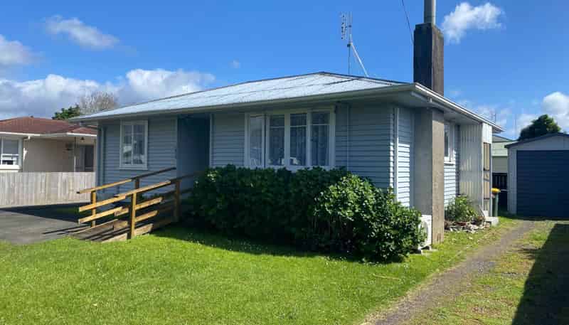 42 Beach Road, Katikati