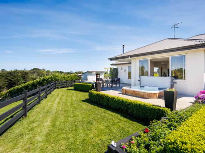 25 Paradise Avenue, Feilding