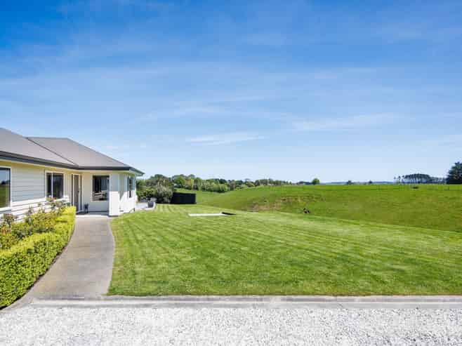 25 Paradise Avenue, Feilding