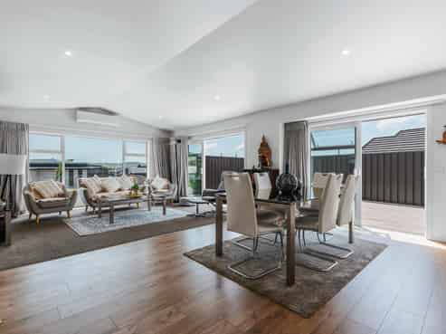 25 Harakeke Drive, Wharewaka