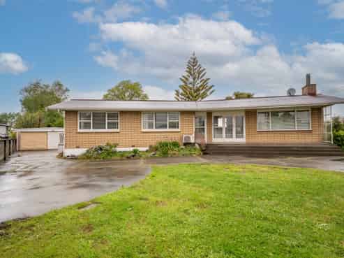 71 Kent Street, Marchwiel