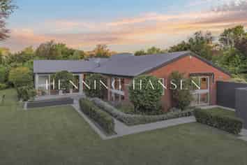 21 Desmond Street, Fendalton