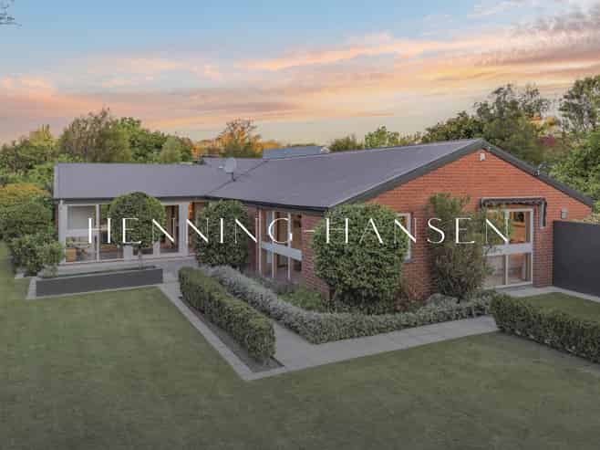 21 Desmond Street, Fendalton