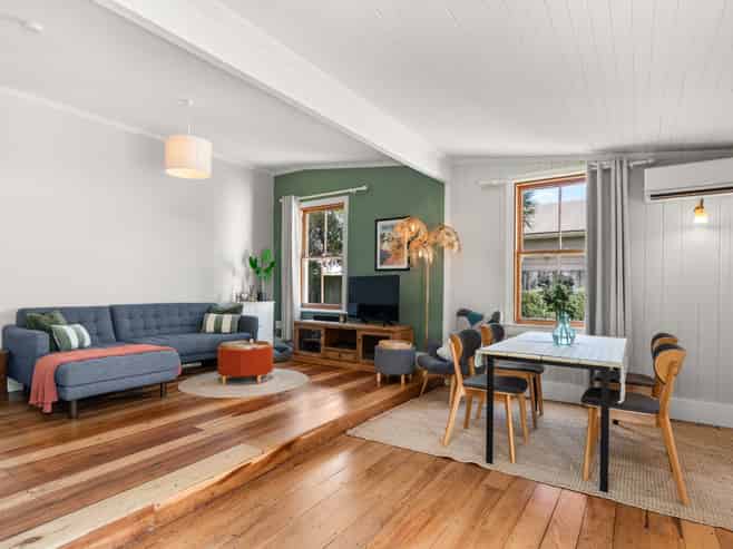 86 Fox Street, Featherston