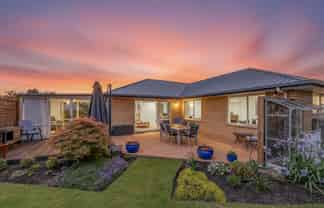 16 Chamberlain Lane, Rangiora