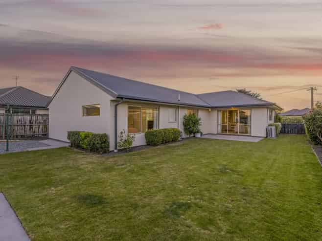 64 Wattle Drive, New Brighton