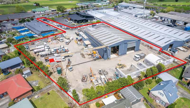  140 Collins Road, Melville