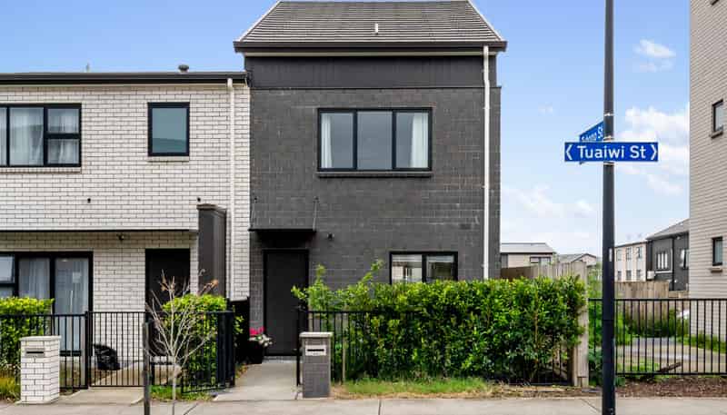 66 Tuaiwi Street, Manukau