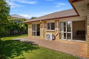 12 Richfield Crescent, Westgate