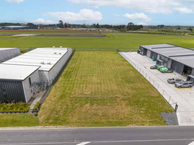 Last Chance for a 2500sqm site!