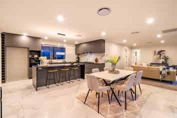  17 Cynisca Cres, Wallaceville