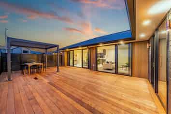  17 Cynisca Cres, Wallaceville