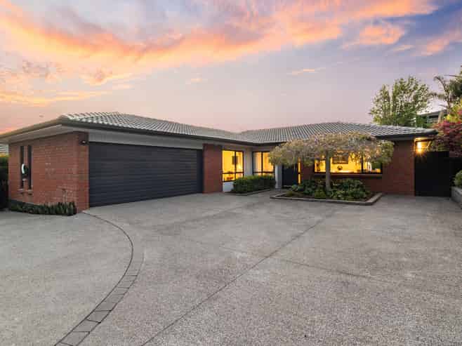 47 Palmyra Way, Half Moon Bay