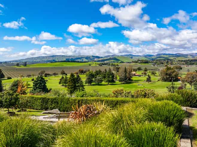 12 Golf View Close, Fairhall