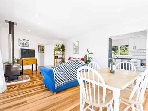 38 Woodside Road, Massey