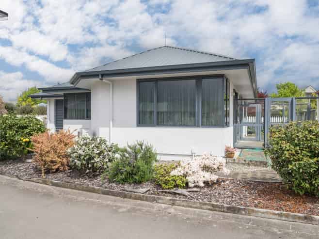 12 Hawthorn Way, Richmond