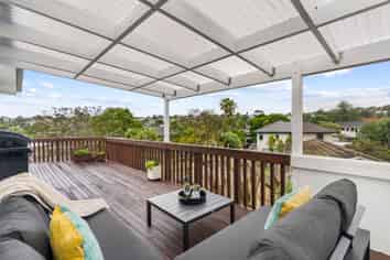 8 Babington Place, Torbay