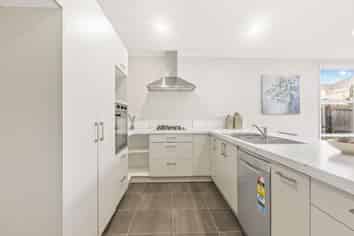 5 Tarapiroe Avenue, Takanini